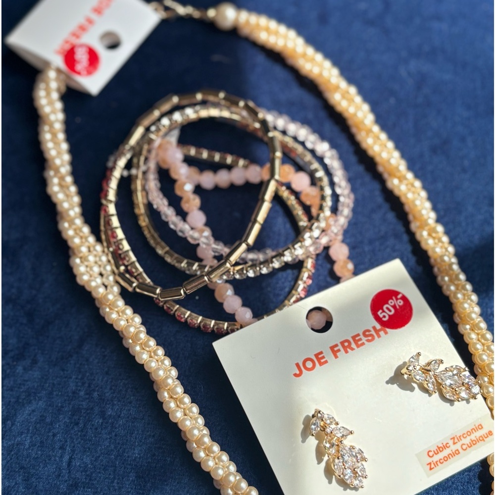 Jewelry bundle - Picture 4 of 5